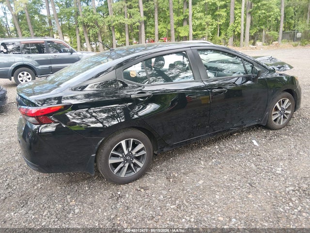 Nissan Versa 1.6 S