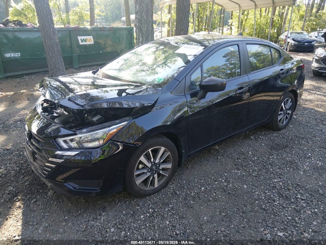 Nissan Versa 1.6 S