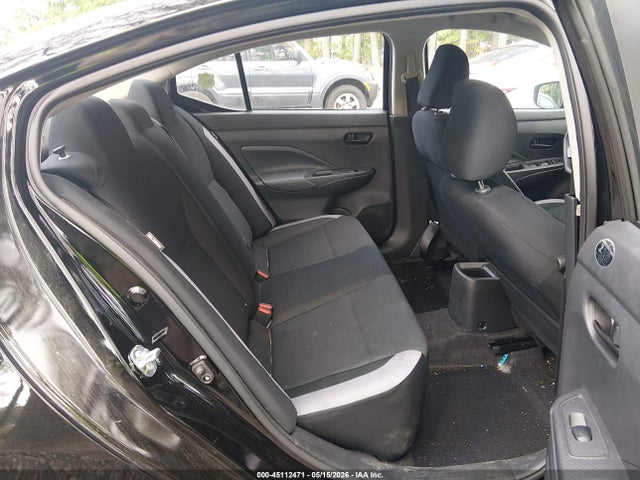Nissan Versa 1.6 S