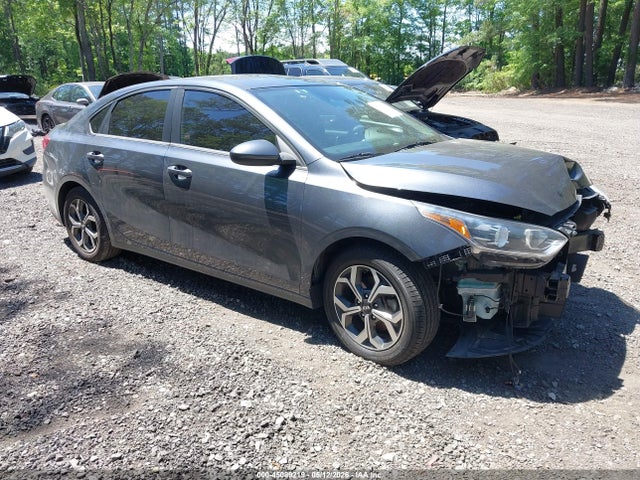 Salvage Kia Forte Image