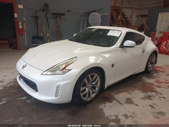 Nissan 370Z Touring