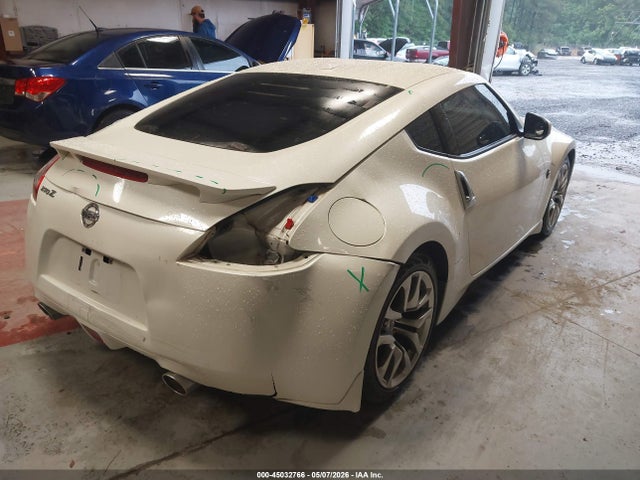 Nissan 370Z Touring