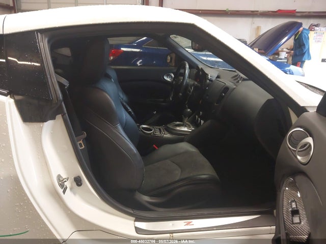 Nissan 370Z Touring