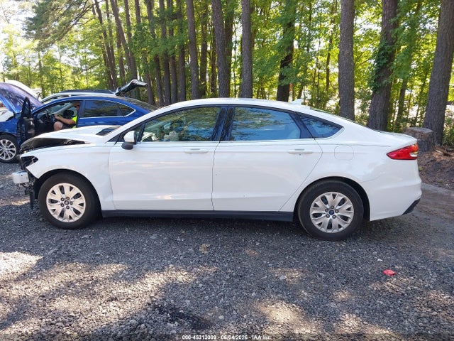 Ford Fusion S