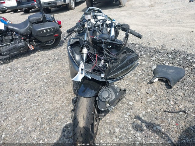 Yamaha Yzfr6 S