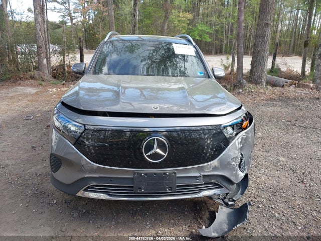 Mercedes-Benz EQB 4matic