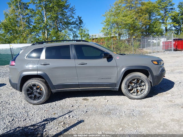 Jeep Cherokee Trailhawk 4x4