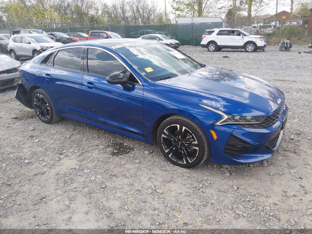 Salvage Kia K5 Image