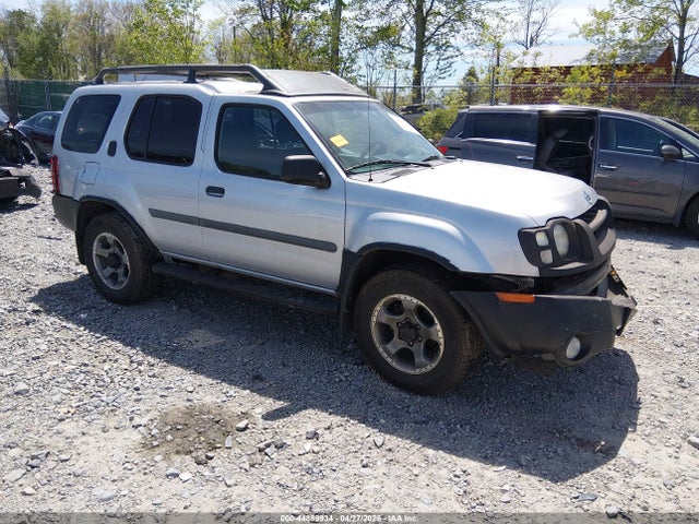 Salvage Nissan Xterra Image