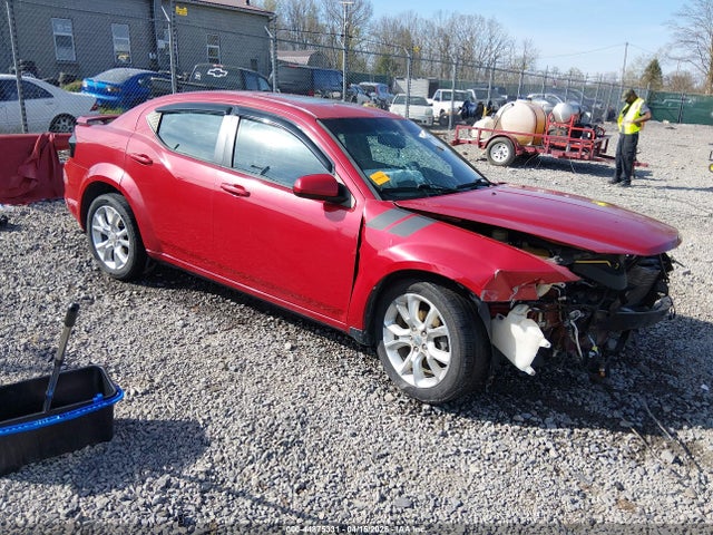 Salvage Dodge Avenger Image