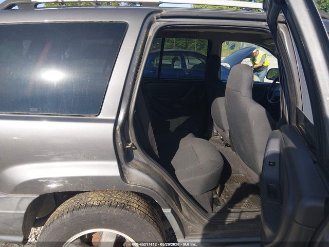 Jeep Grand Cherokee Laredo
