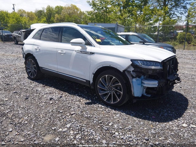 Salvage Lincoln Nautilus Image