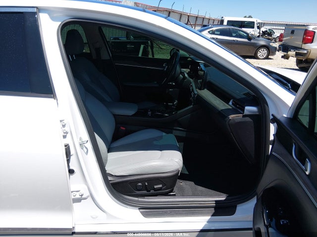 Kia K5 Ex