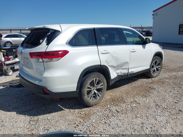 Toyota Highlander Le