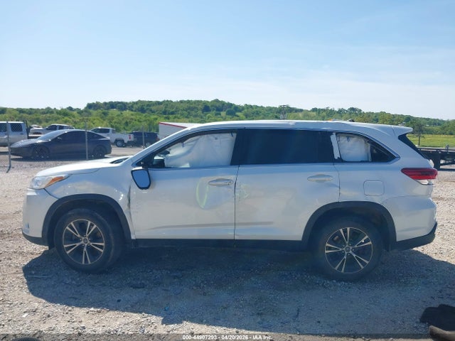 Toyota Highlander Le