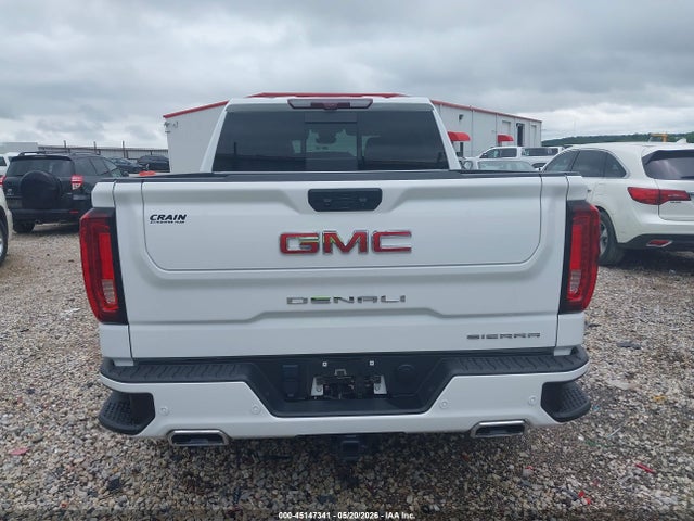 GMC Sierra 1500 4wd  Short Box Denali