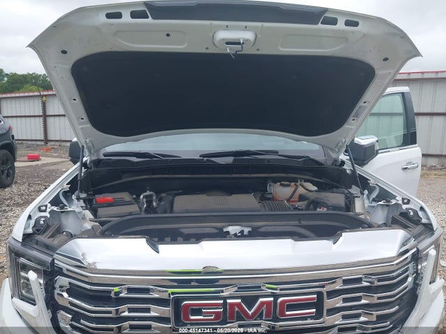 GMC Sierra 1500 4wd  Short Box Denali