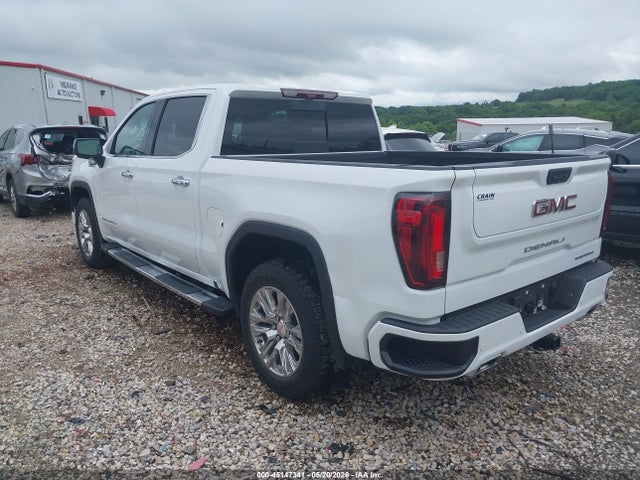 GMC Sierra 1500 4wd  Short Box Denali