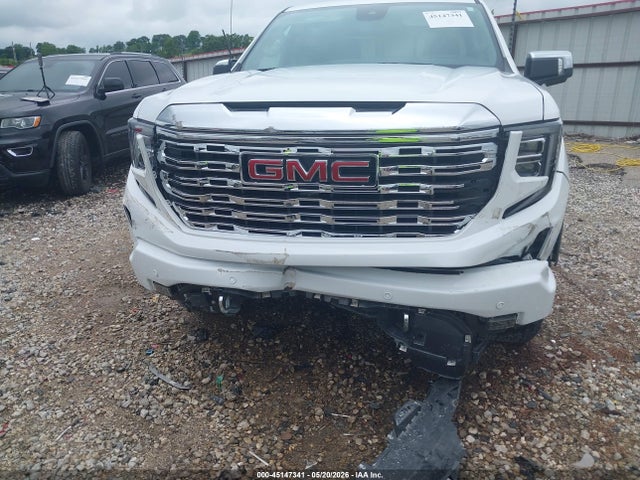 GMC Sierra 1500 4wd  Short Box Denali