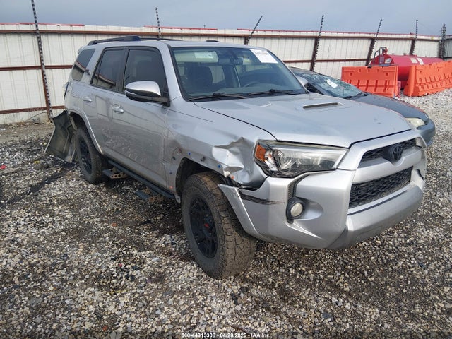 Salvage Toyota 4Runner Image