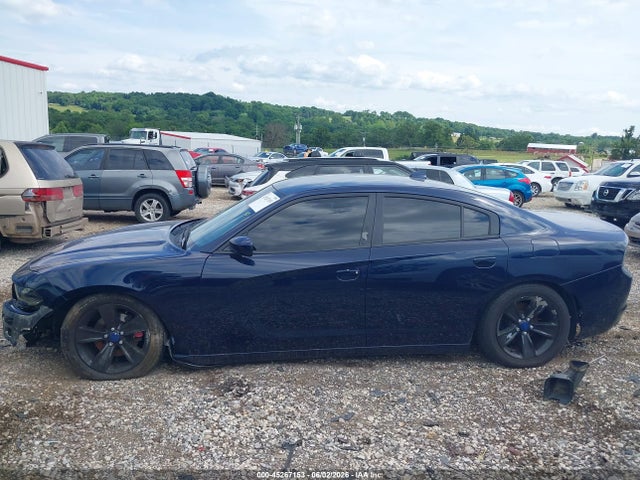 Dodge Charger Sxt Rwd