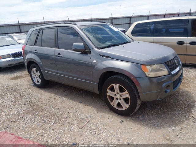 Salvage Suzuki Grand Vitara Image