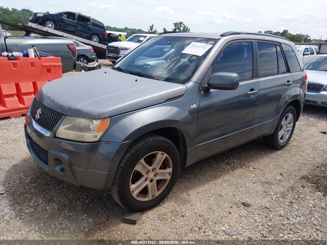 Suzuki Grand Vitara Luxury