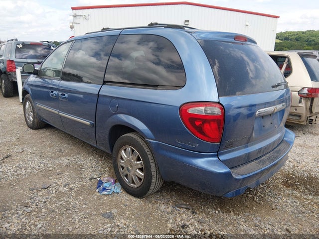 Chrysler Town & Country Touring