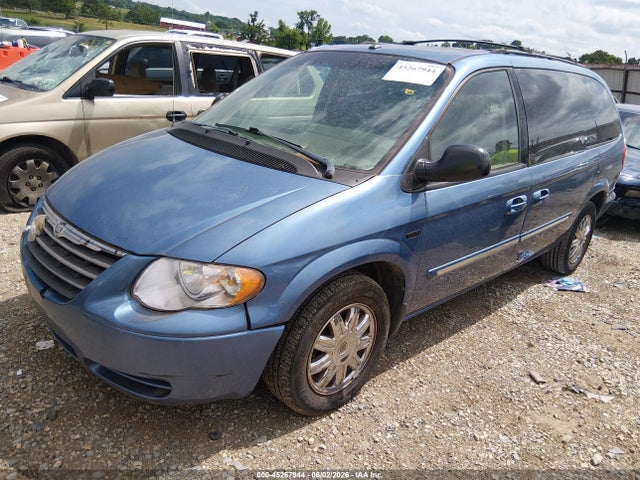 Chrysler Town & Country Touring