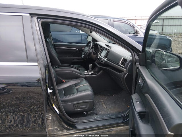 Toyota Highlander Se