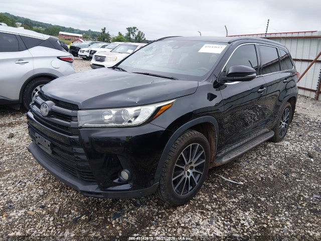 Toyota Highlander Se
