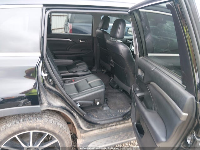 Toyota Highlander Se