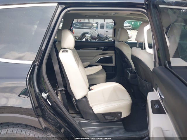 Kia Telluride S