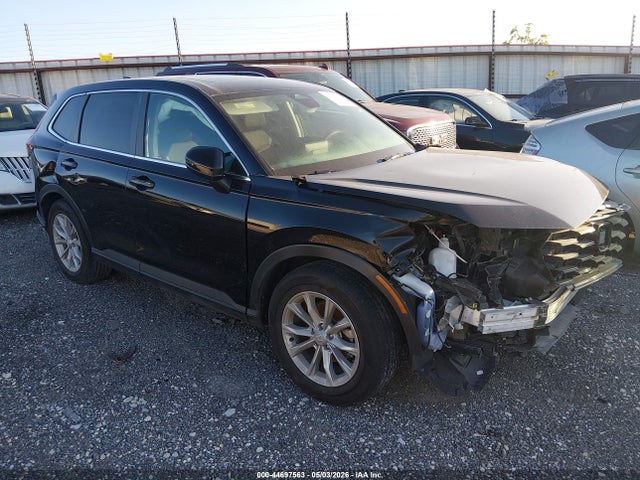 Salvage Honda CR-V Image