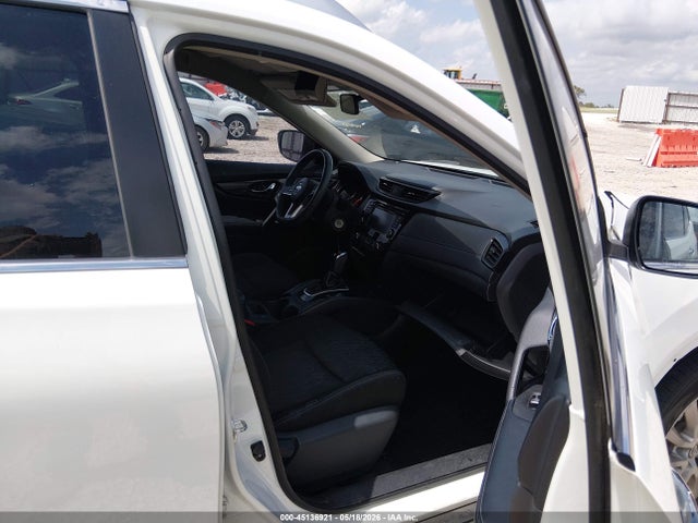 Nissan Rogue S Intelligent Awd