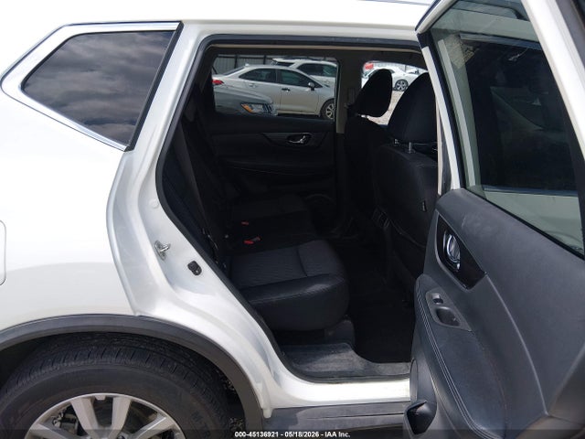 Nissan Rogue S Intelligent Awd