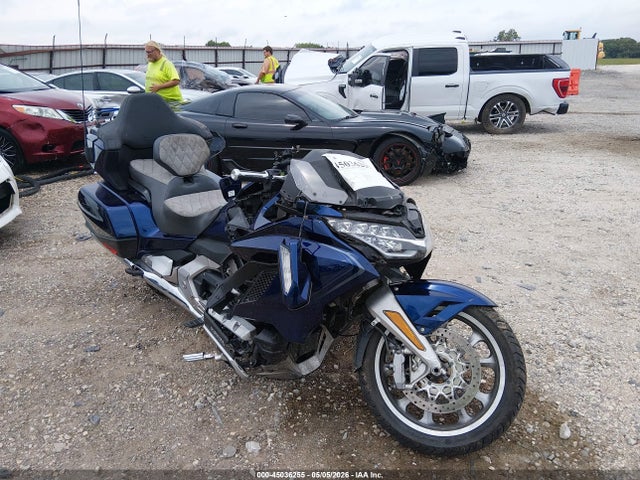 Salvage Honda Gl1800 Image