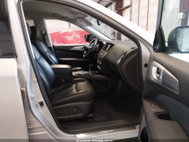 Nissan Pathfinder Sl
