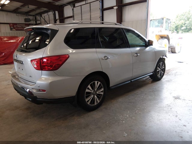 Nissan Pathfinder Sl