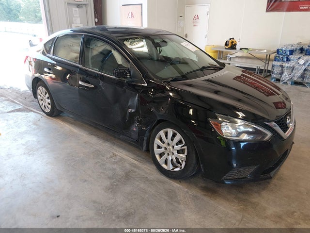 Salvage Nissan Sentra Image