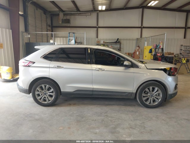 Ford Edge Titanium