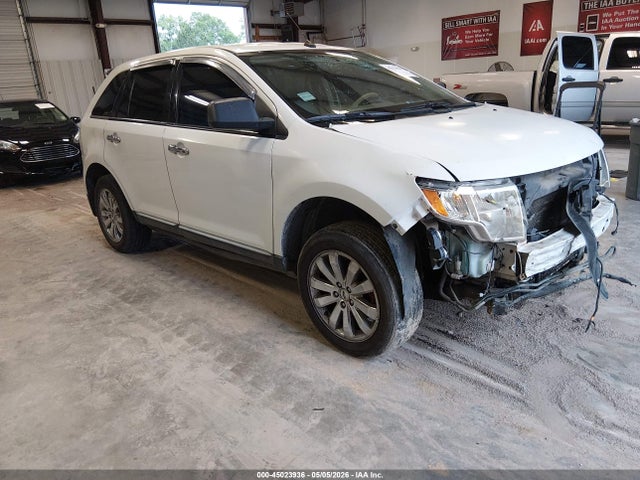 Salvage Ford Edge Image