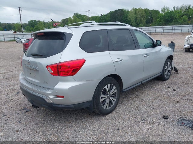 Nissan Pathfinder Sl