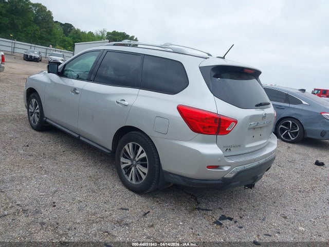 Nissan Pathfinder Sl