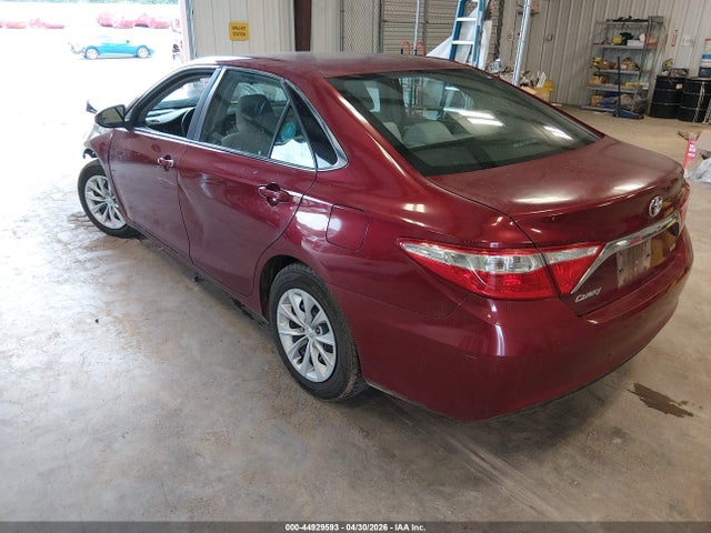 Toyota Camry Le