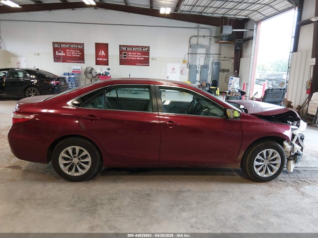 Toyota Camry Le