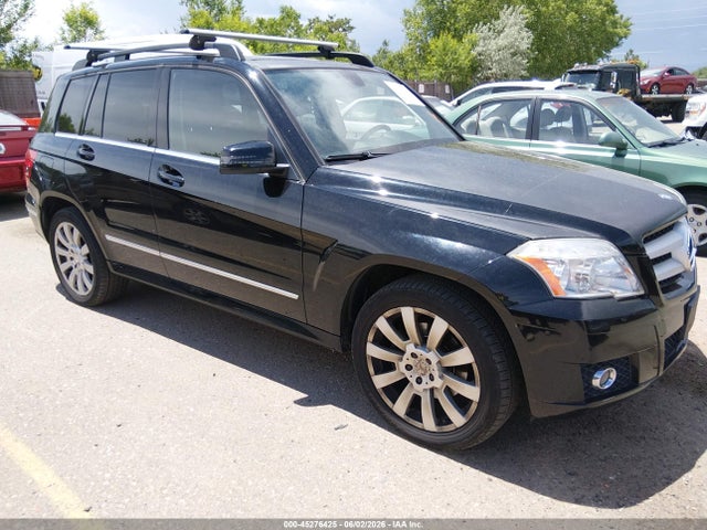 Salvage Mercedes-Benz GLK Image