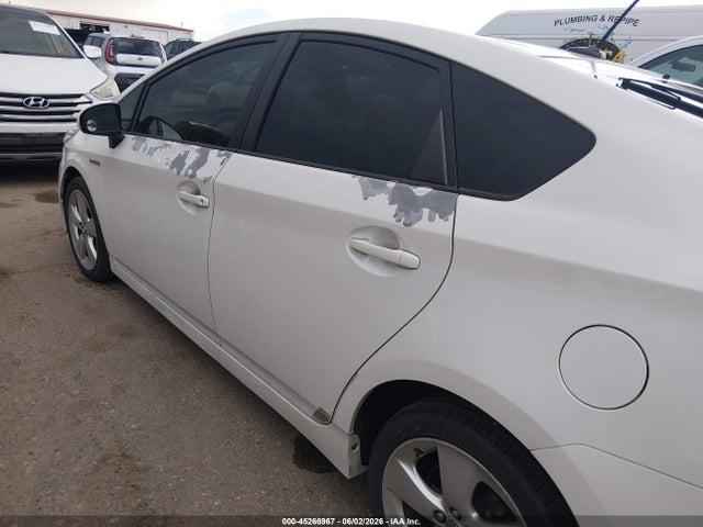 Toyota Prius V