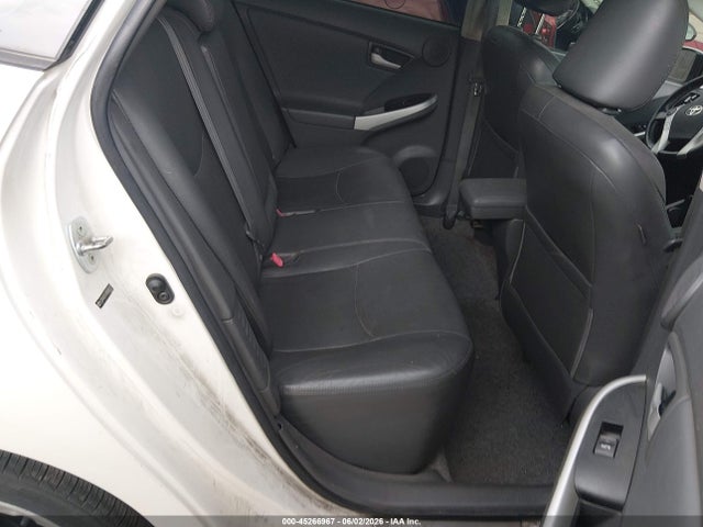 Toyota Prius V