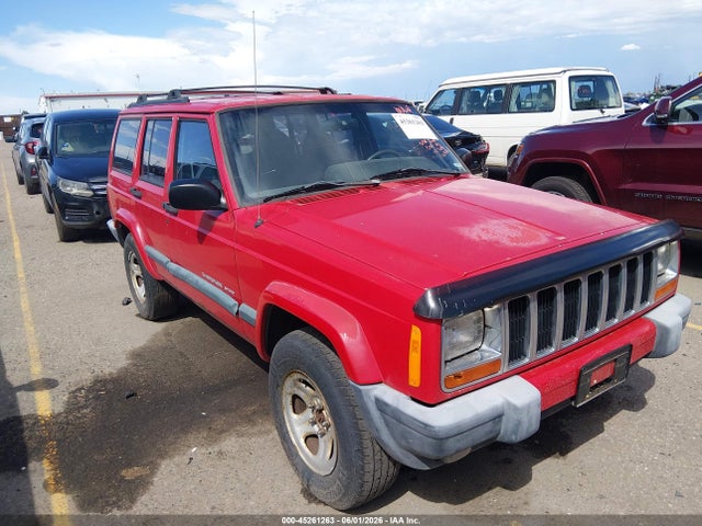 Salvage Jeep Cherokee Image